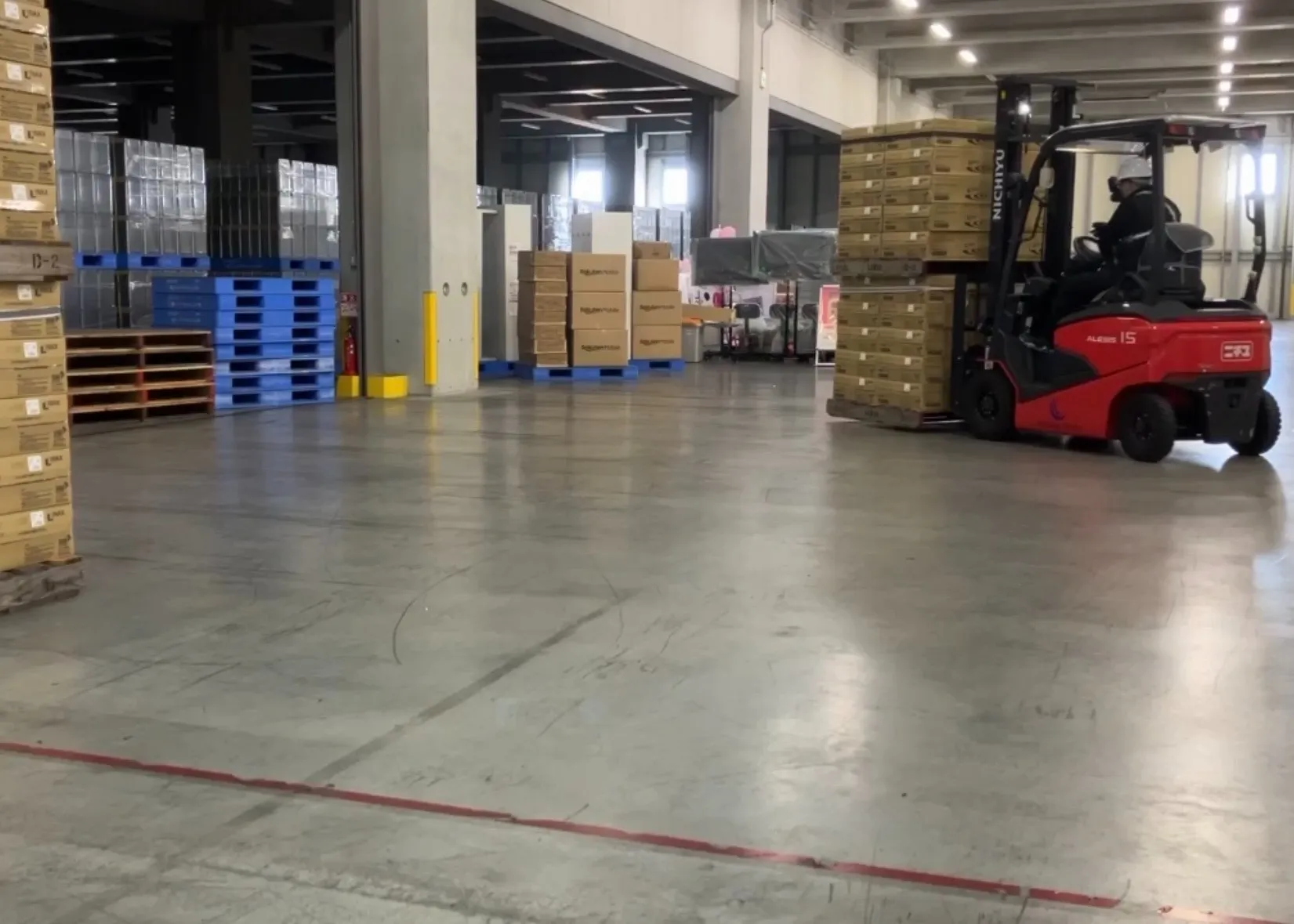 倉庫で愛知県東海市の求人を探すフォークリフトオペレーターが定時で帰宅し生活リズムを守る働き方とは